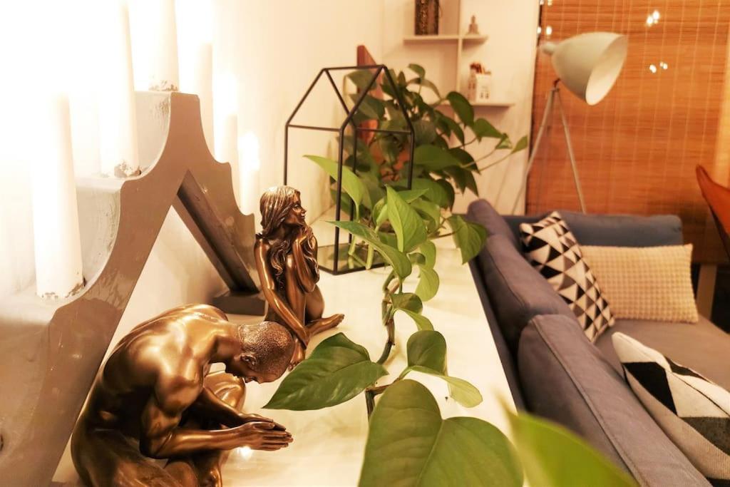 Cosy Boutique 61 Sqm Apartment - Private Parking - Ten Blocks Residence Bukarest Exterior foto
