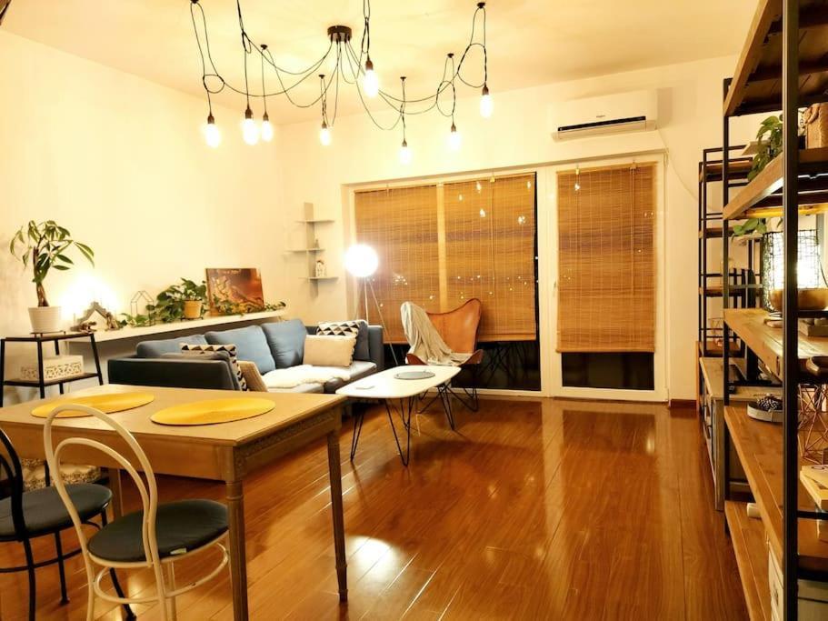 Cosy Boutique 61 Sqm Apartment - Private Parking - Ten Blocks Residence Bukarest Exterior foto
